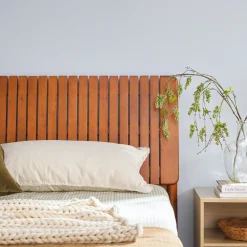 Cama Slatted Headboard Mid-Century Modern Solid Wood Bed