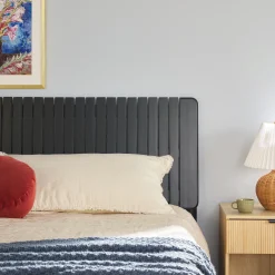 Cama Slatted Headboard Mid-Century Modern Solid Wood Bed