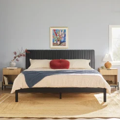 Cama Slatted Headboard Mid-Century Modern Solid Wood Bed