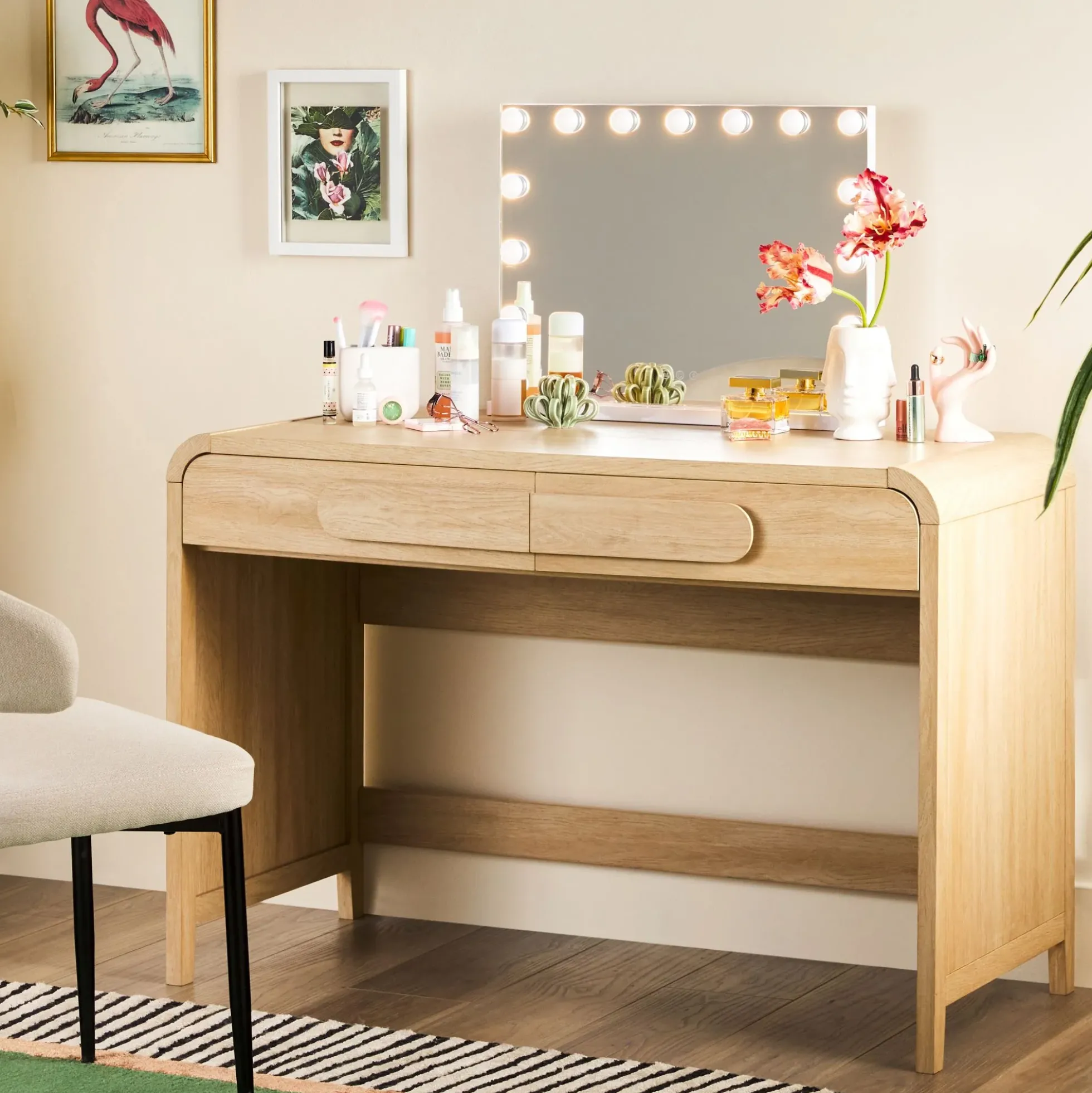 Chantelle Modern Curved Writing Desk