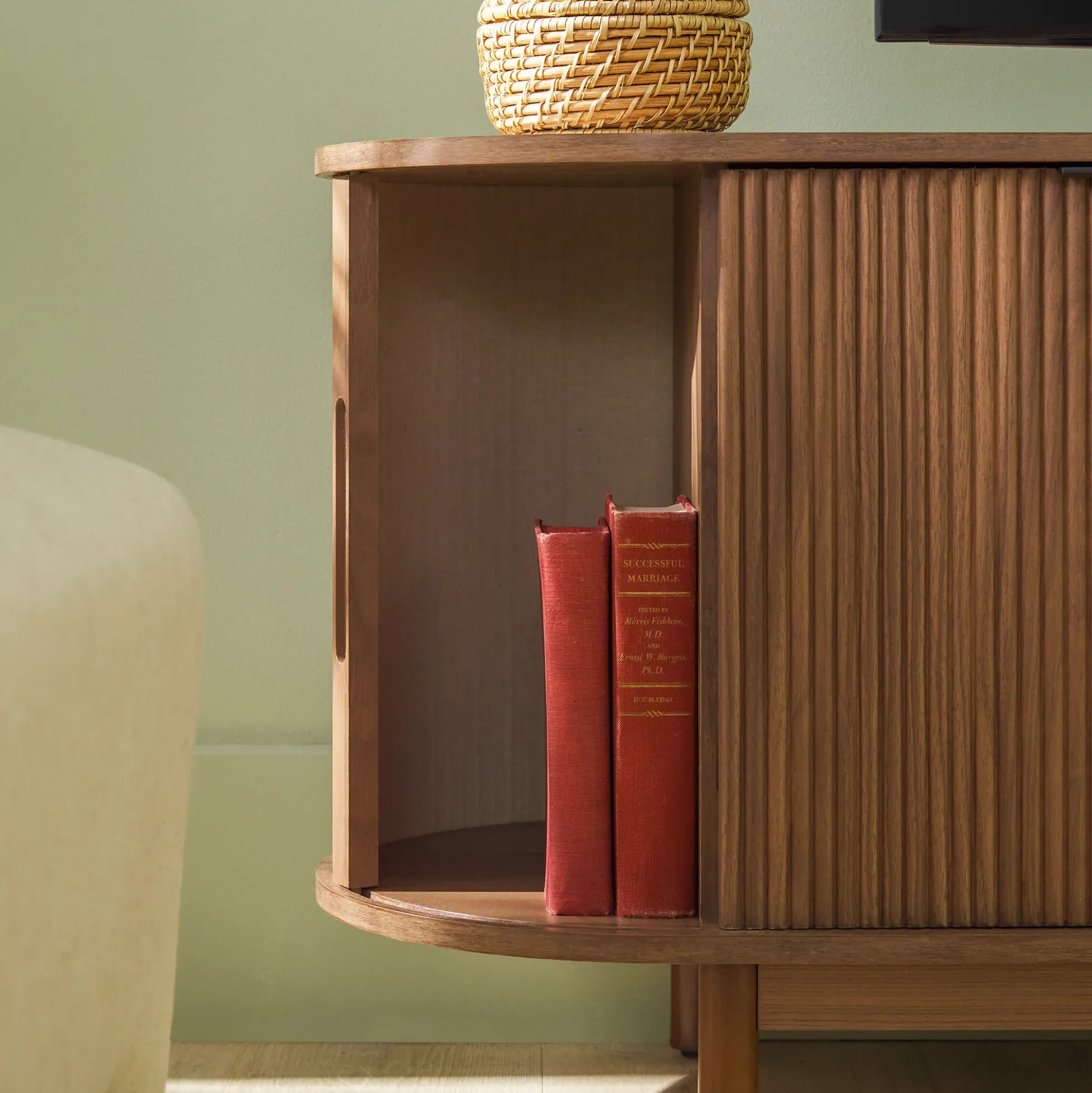 Chloe Modern Reeded TV Stand