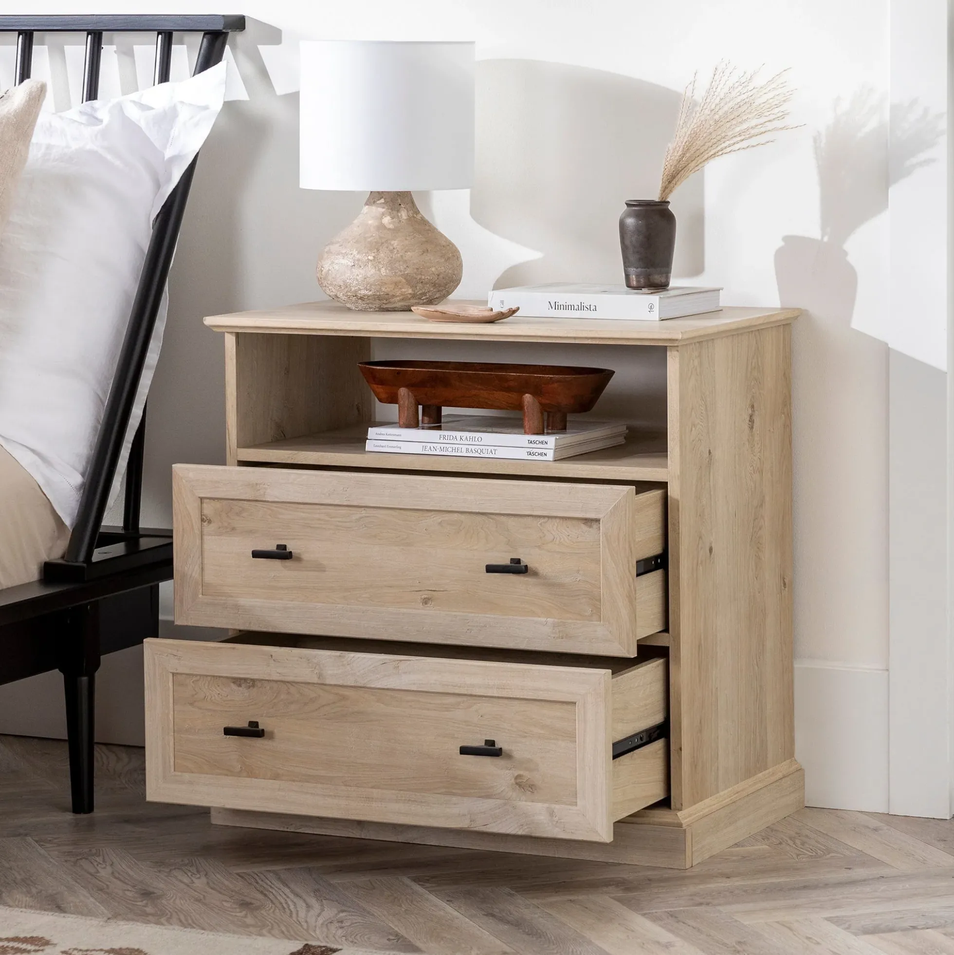 Clyde Classic 2-Drawer Nightstand / Side Table