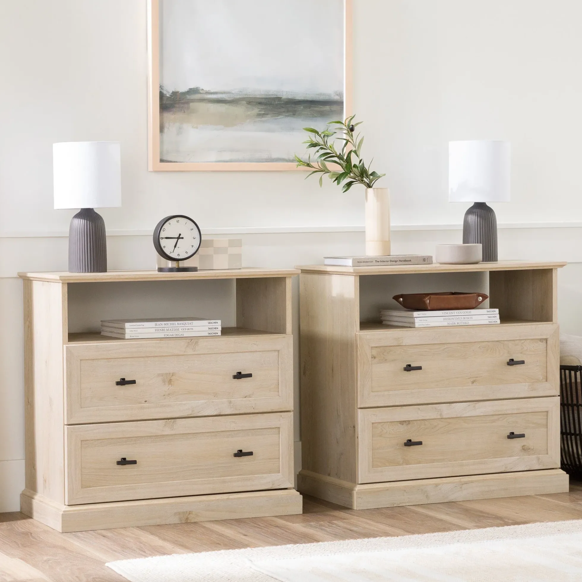 Clyde Classic 2-Drawer Nightstand / Side Table