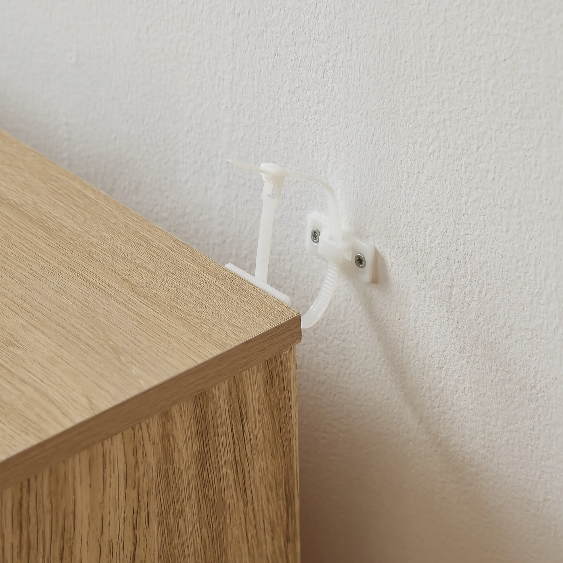 Curved wave Design Fluted 55' Wide Modern 6 Drawers Dresser