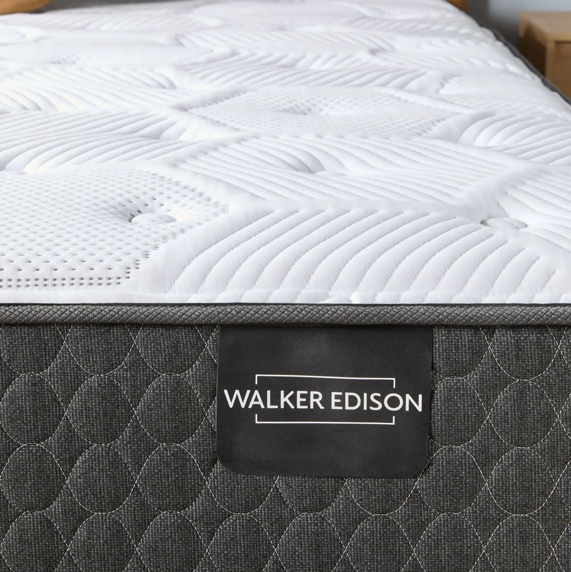 Essential WE Original Plush Mattress