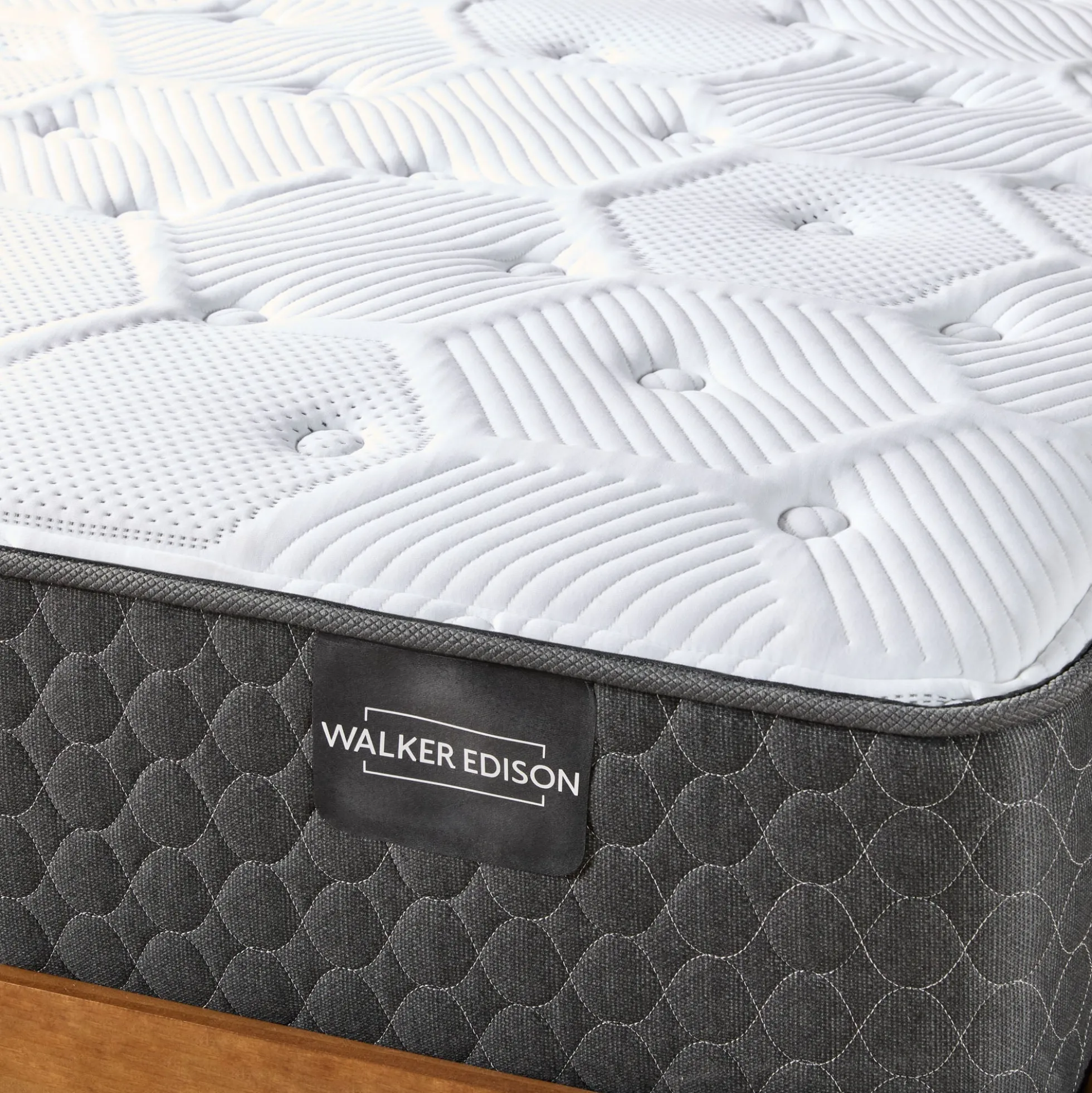 Essential WE Original Plush Mattress