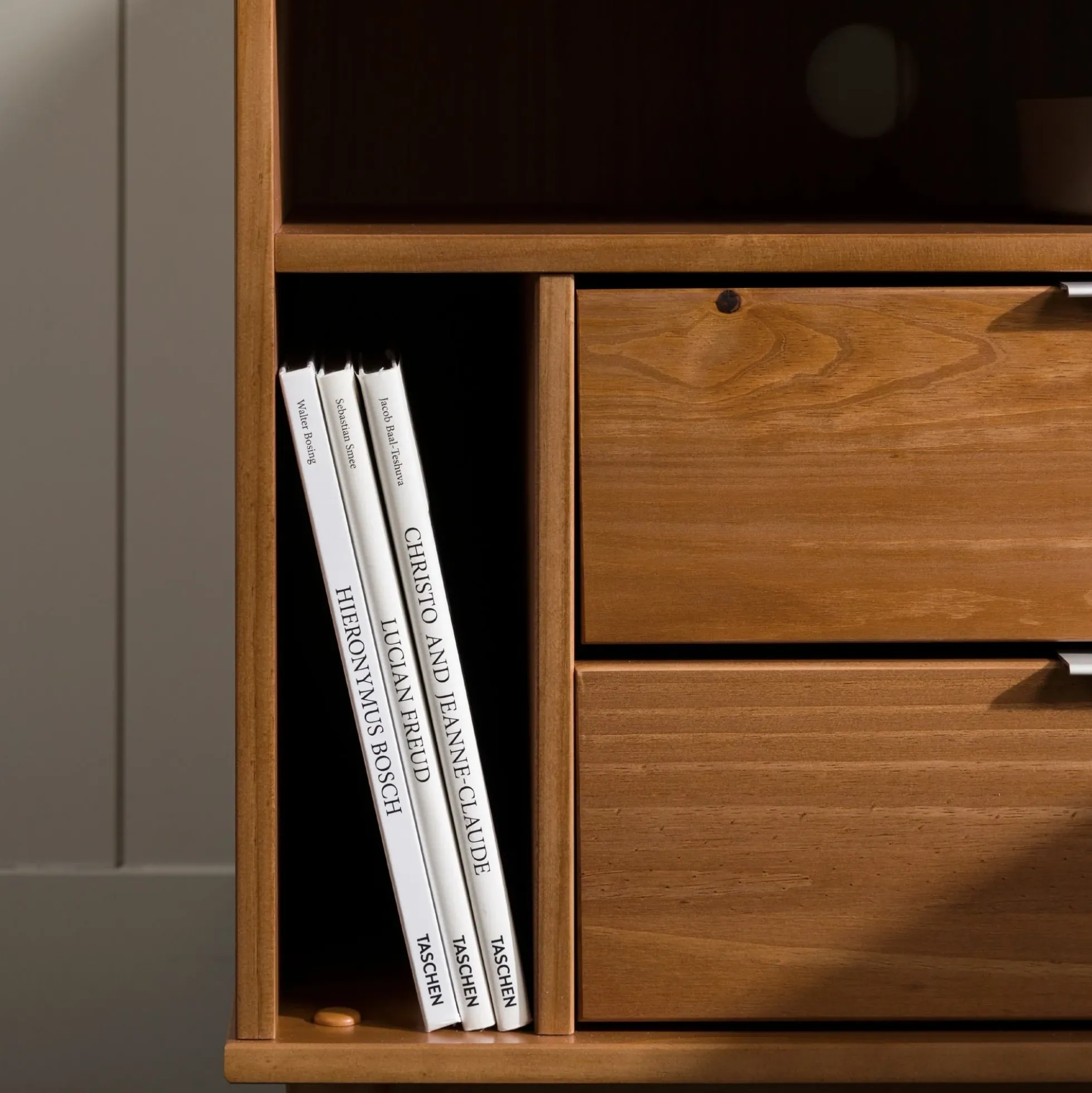 Lee Mid-Century Modern Wood Nightstand