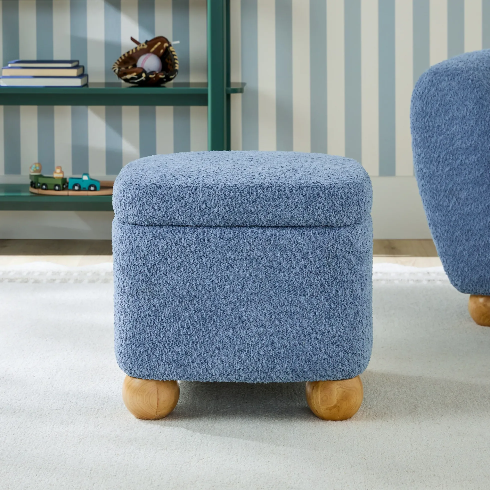 Linley Contemporary Boucle Easy Assembly Upholstered Small Storage Ottoman