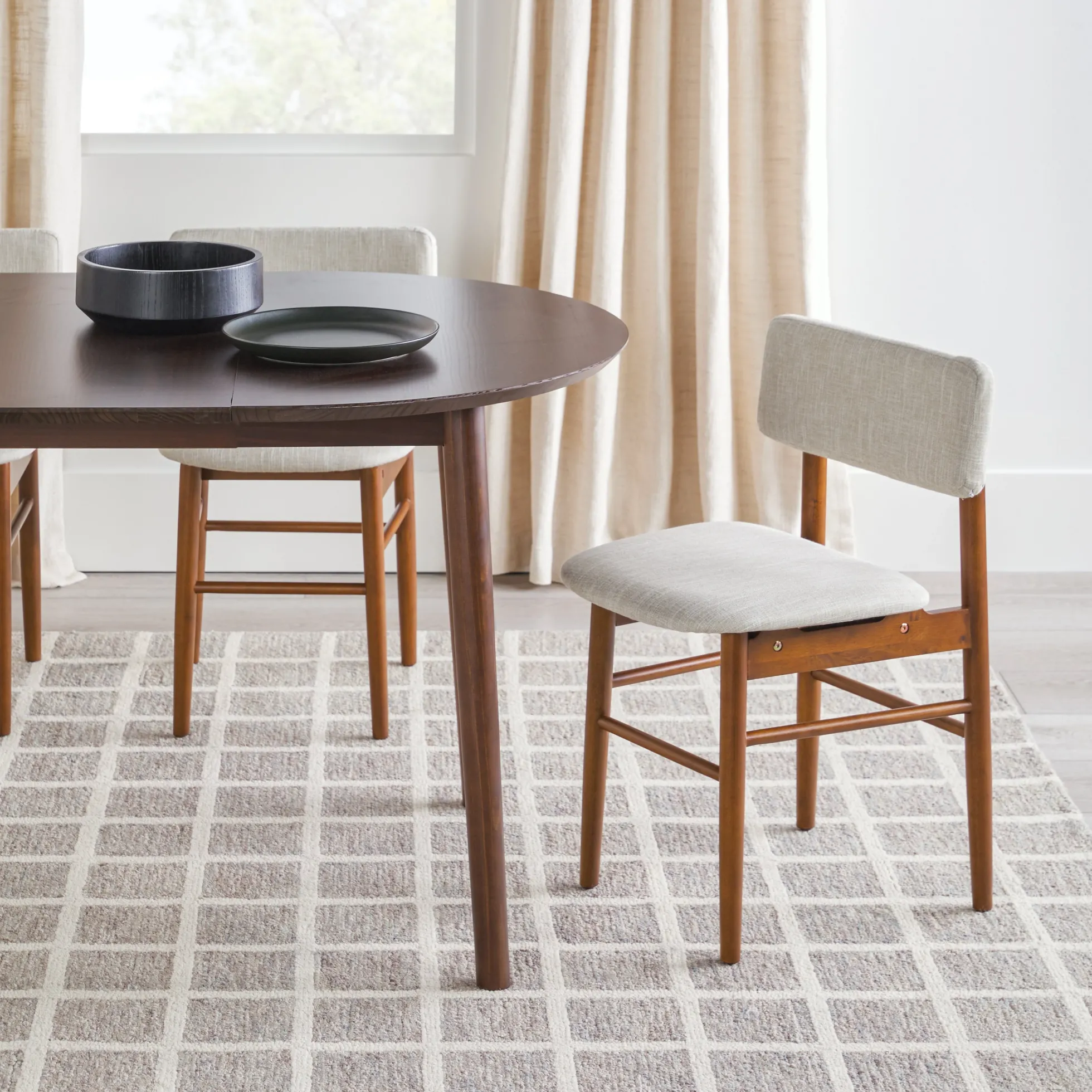 Mid-Century Damsel Extension Dining Table