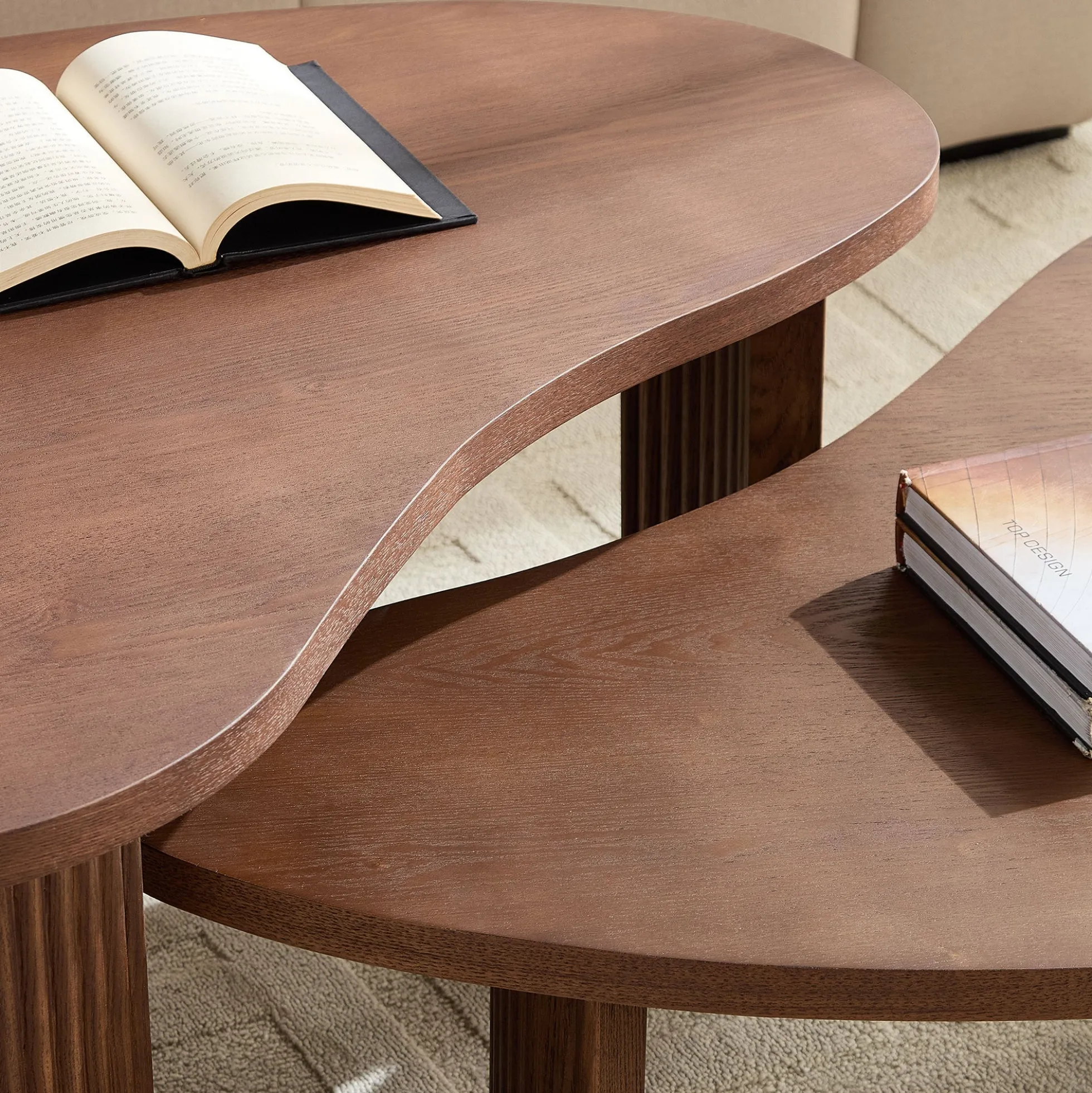 Modern Reeded Cloud Shape 2 Piece Coffee Table Set