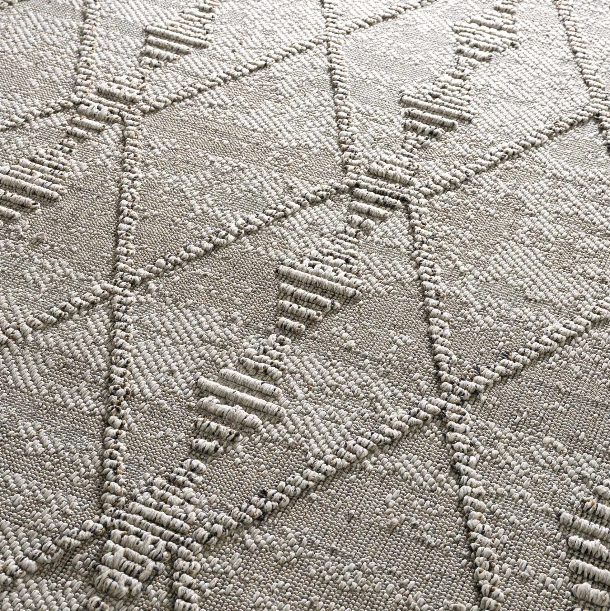 Nyla Bone Indoor & Outdoor Rug