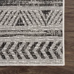 Outdoor & Indoor Bohemian Rug
