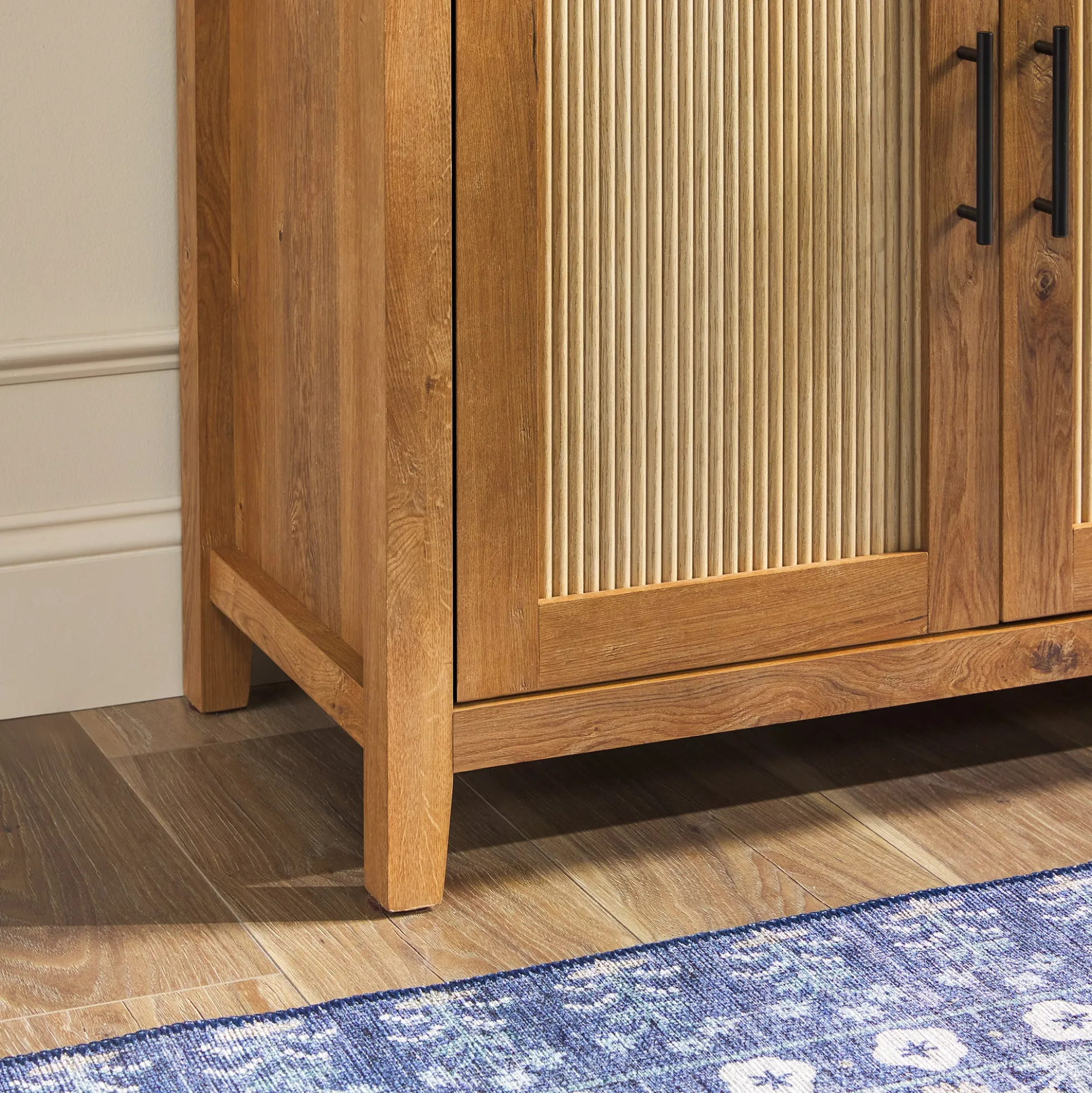 Sasha Modern Reeded Sideboard / TV Stand