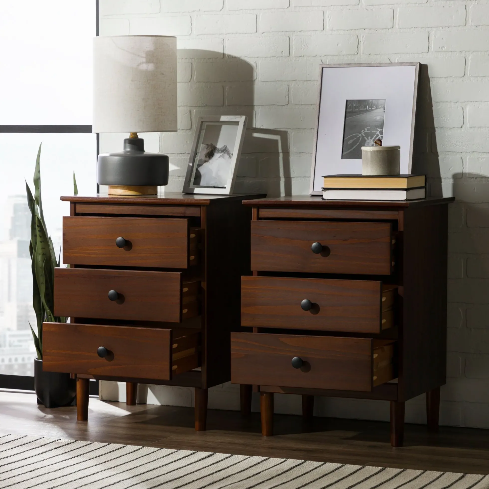 Spencer Solid Transitional Wood Nightstand