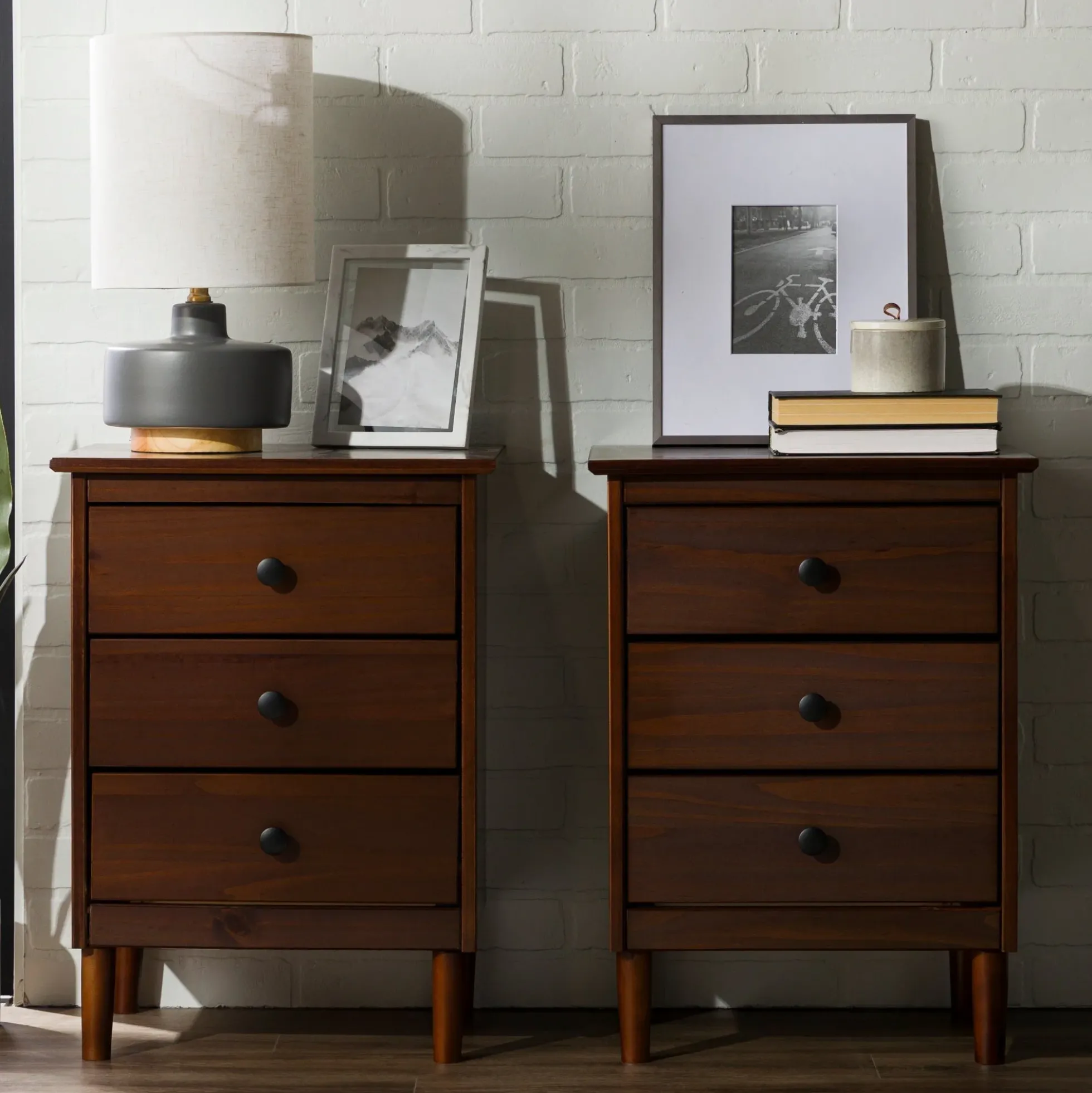 Spencer Solid Transitional Wood Nightstand