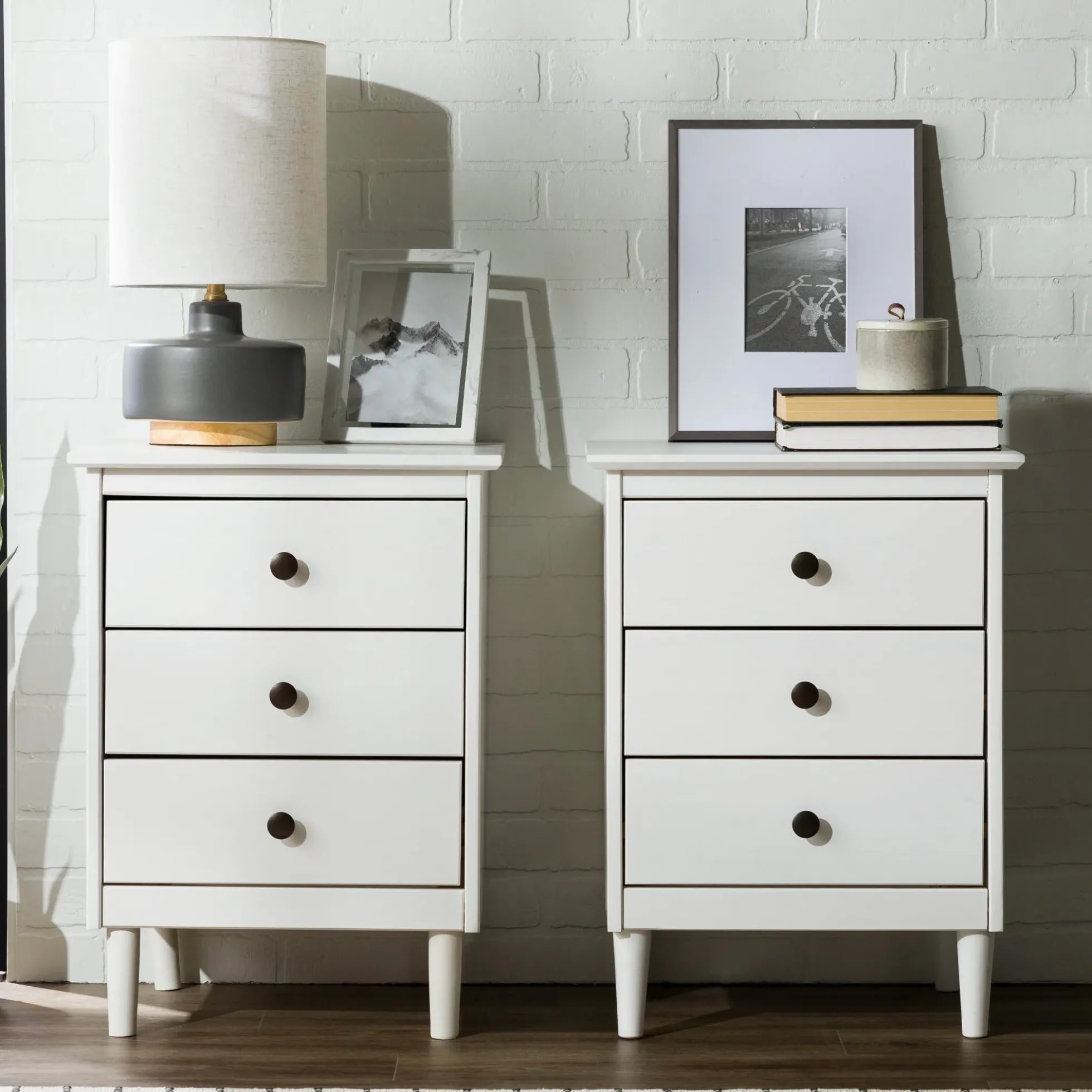 Spencer Solid Transitional Wood Nightstand