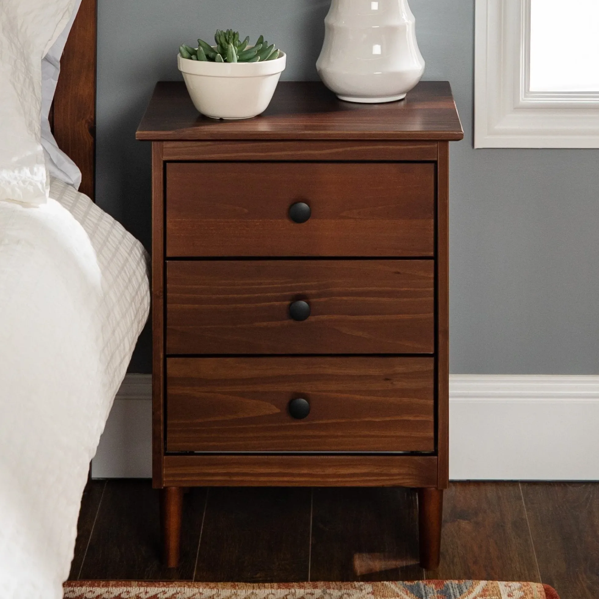 Spencer Solid Transitional Wood Nightstand