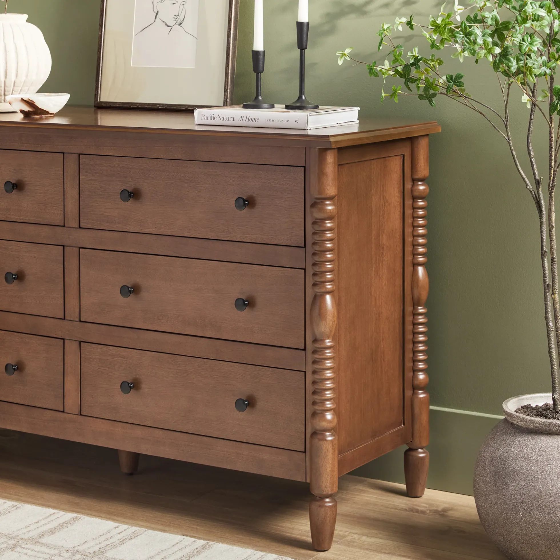 Traditional Vivienne 6-Drawer Easy Assembly Solid Wood Dresser
