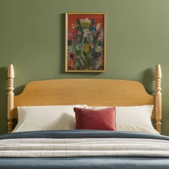 Traditional Vivienne Easy Assembly Solid Wood Bed