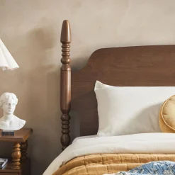 Traditional Vivienne Easy Assembly Solid Wood Bed